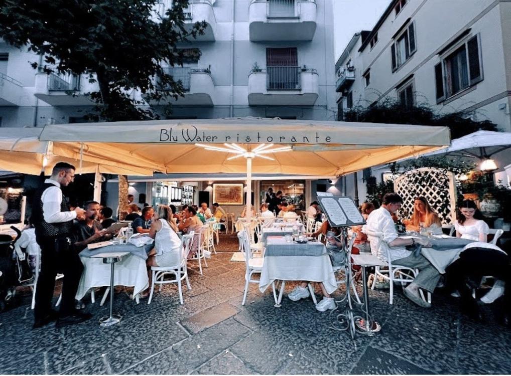Experience the Italian art of dining